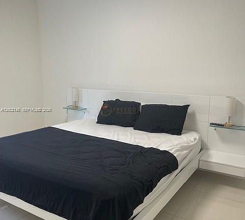 3rd image of 185 SE 14th Ter APT 913