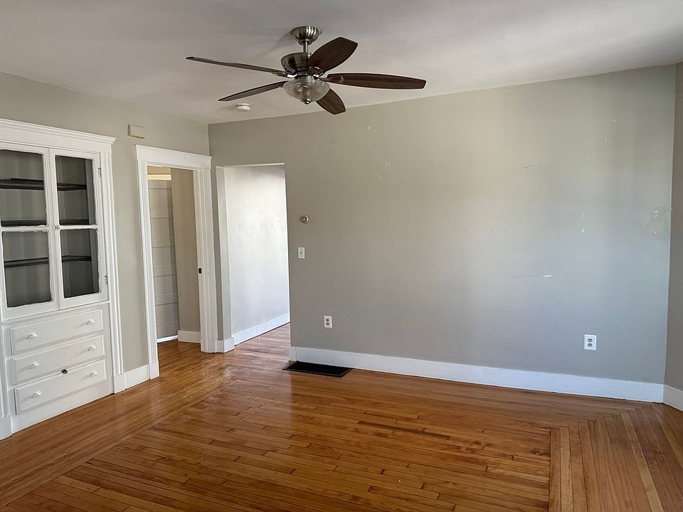 1st image of 37 Rawson Rd #1