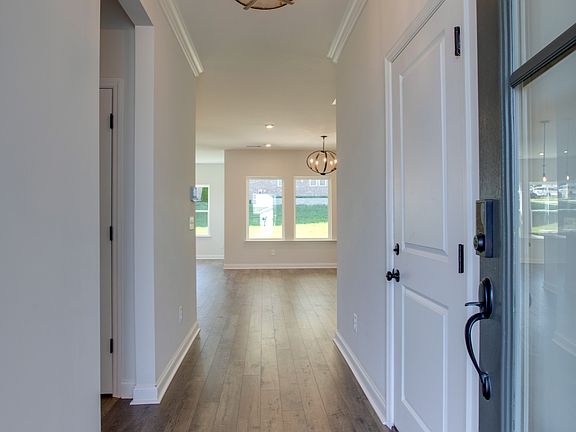 4th image of 1705 Merkel Rd