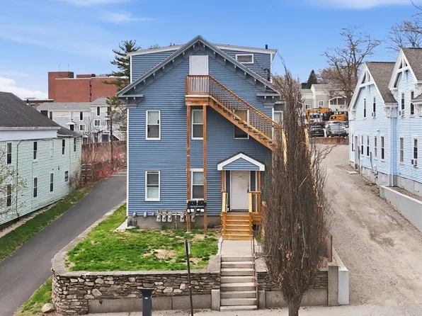 34 Irving St, Worcester, MA 01609