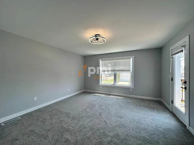 5212 Torrence Ave — Photo 20