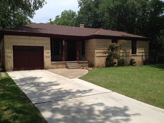 1st image of 1121 E Louisiana St