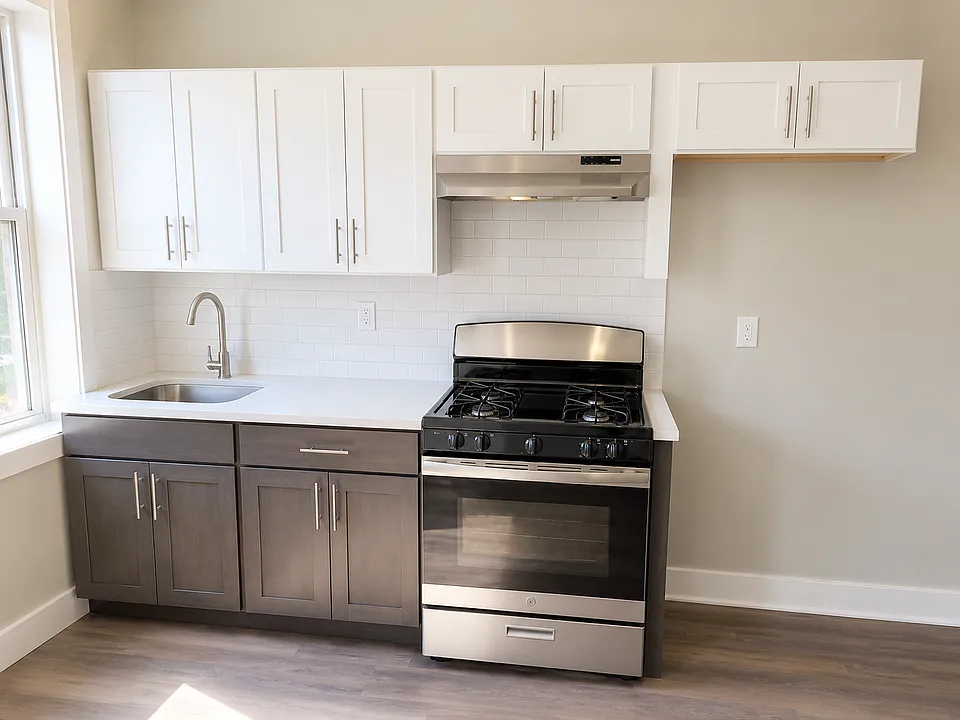 2 Bedrooms at 175 Munn Ave #302, Irvington NJ — photo 1