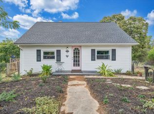 2410 Overlook Rd NE, Roanoke, VA 24012