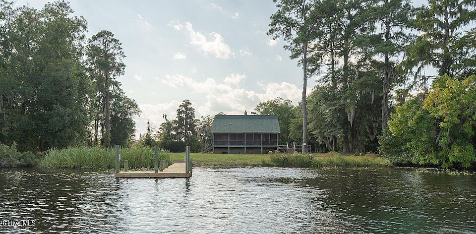 13th image of this home