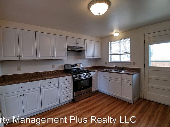 4th image of 1547-1549 Lashley St #1547
