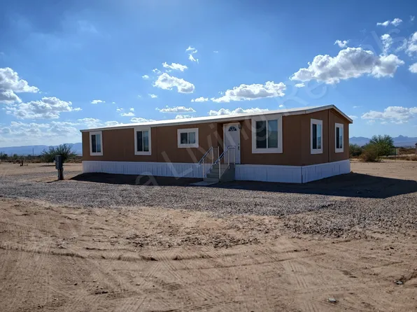 3939 N Aztec Rd, Golden Valley, AZ 86413
