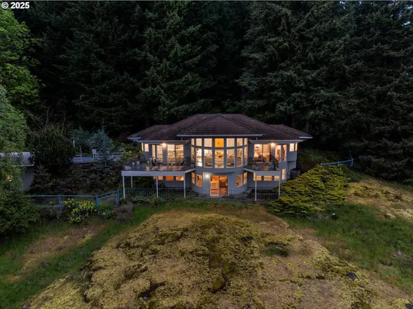 27917 NE 67th St, Camas, WA 98607