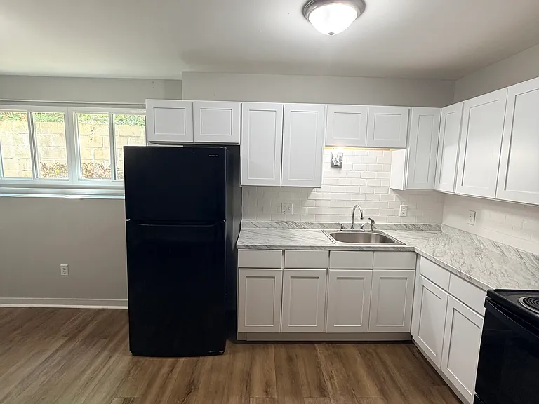 143 Sheffield Ave #2-A — Photo 5