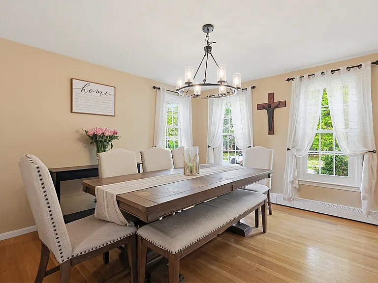 35 Millbrook Dr — Photo 6