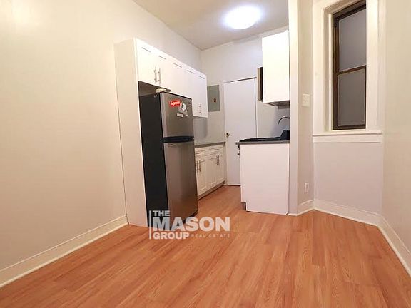 5th image of 535 E 81st St APT 3C