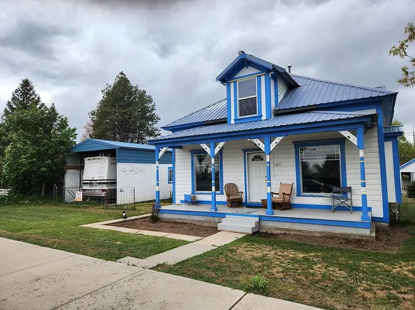 800 2nd St, North Powder, OR 97867