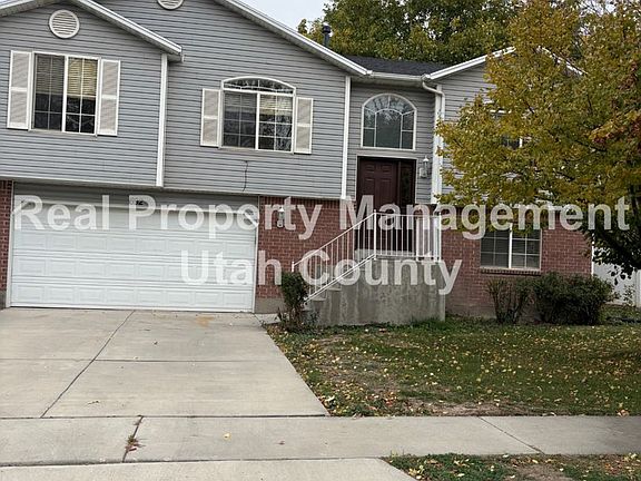 2nd image of 692 W 410th St N