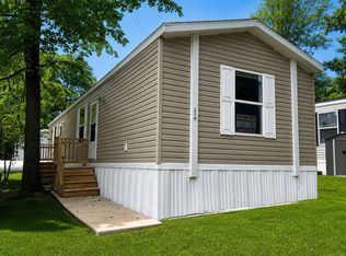 299 Lakeside Dr Lot 29, Delton, MI 49046