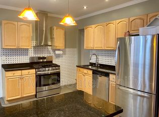 331 Rector St, Philadelphia, PA 19128