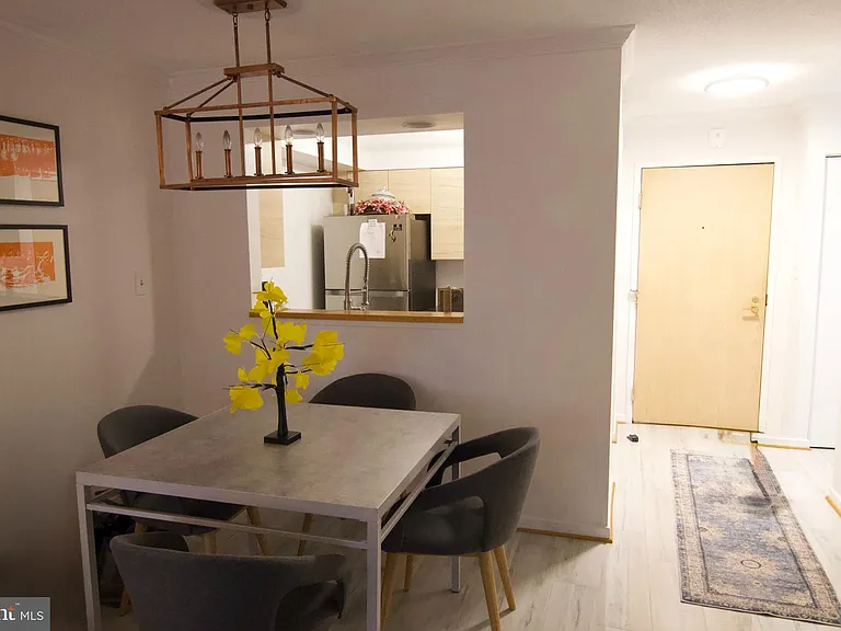 2111 Wisconsin Ave NW #108 — Photo 8