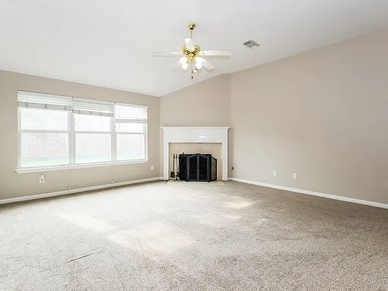 12534 Blinnwood Ln — Photo 3