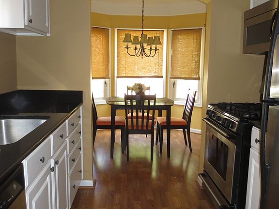 NEWLY REMODELED KITCHEN
