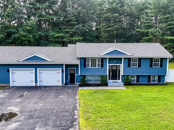 55 S Rhoda St, Tewksbury, MA 01876