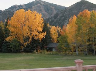127 Saddle Rd #B13, Ketchum, ID 83340
