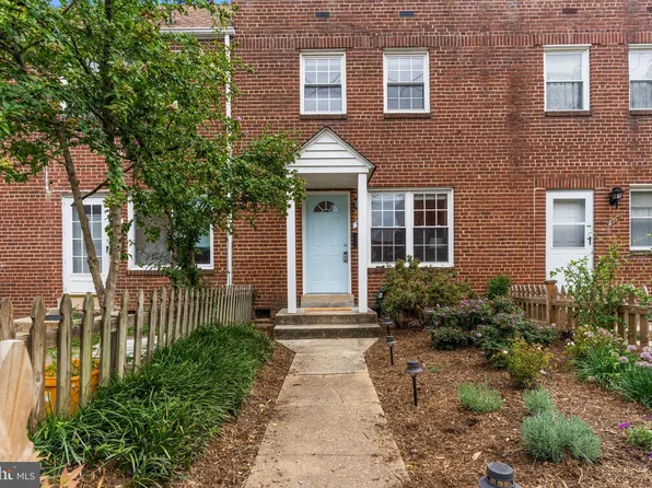 41 W Reed Ave, Alexandria, VA 22305