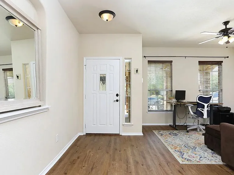 25226 Hideout Fls — Photo 12