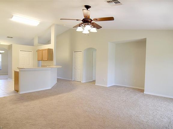 2nd image of 4205 SW 15th Ave