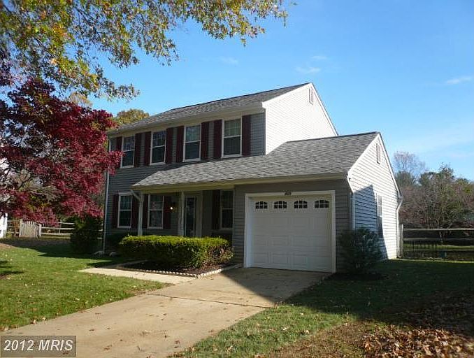 1st image of 429 Stanford Ct