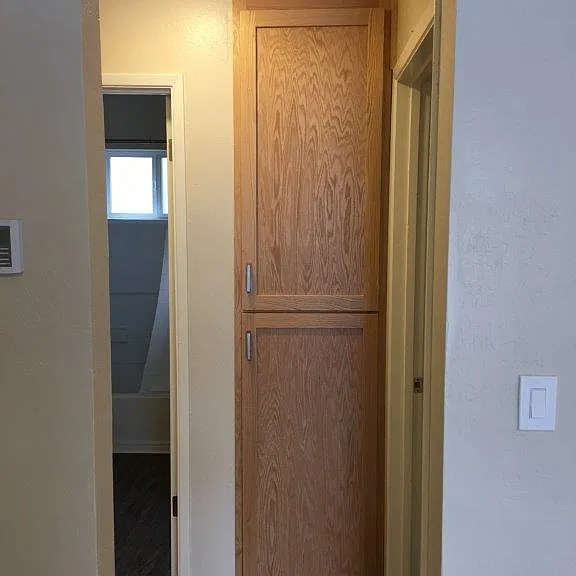 Shangri-La Apartments — Photo 12