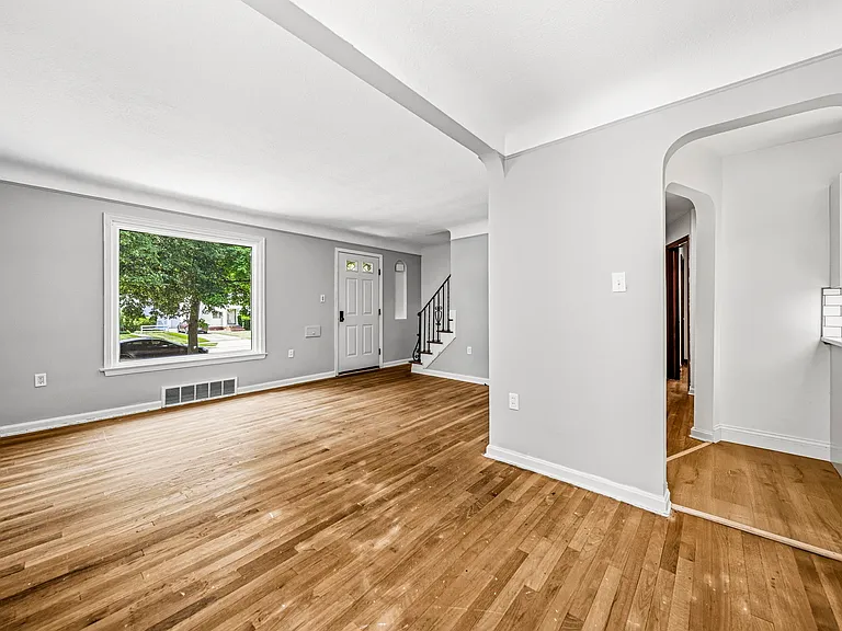 1307 Summit Dr — Photo 13