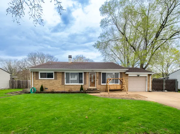 1426 E Reynolds Dr, Palatine, IL 60074