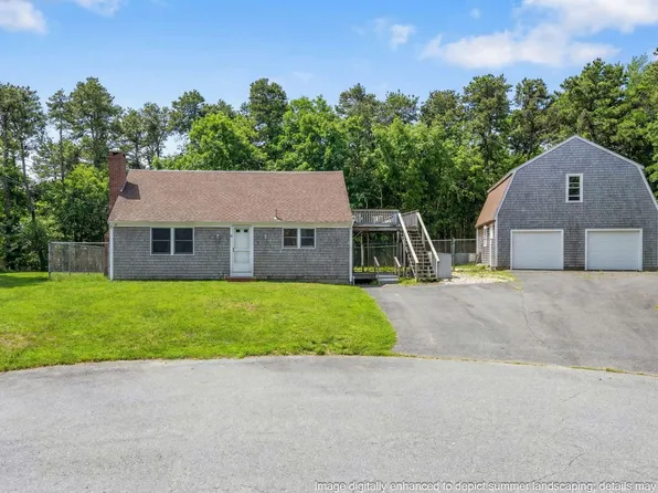 13 Pepper Lane, Harwich, MA 02645