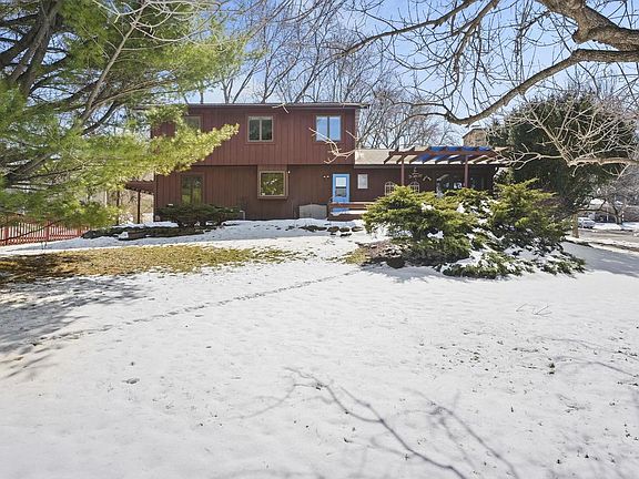 5th image of 6310 Putnam Road