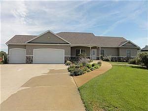 14128 Hix St, Livonia, MI 48154 | realtor.com®
