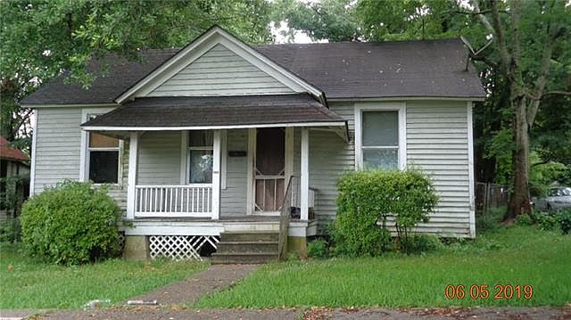 1st image of 618 Avenue E