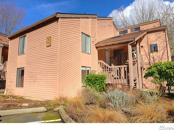 2nd image of 10010 NE 122nd St APT A