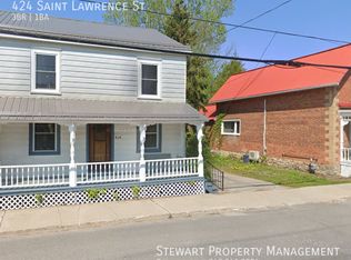 424 Saint Lawrence St, Merrickville Wolford, ON K0G1N0