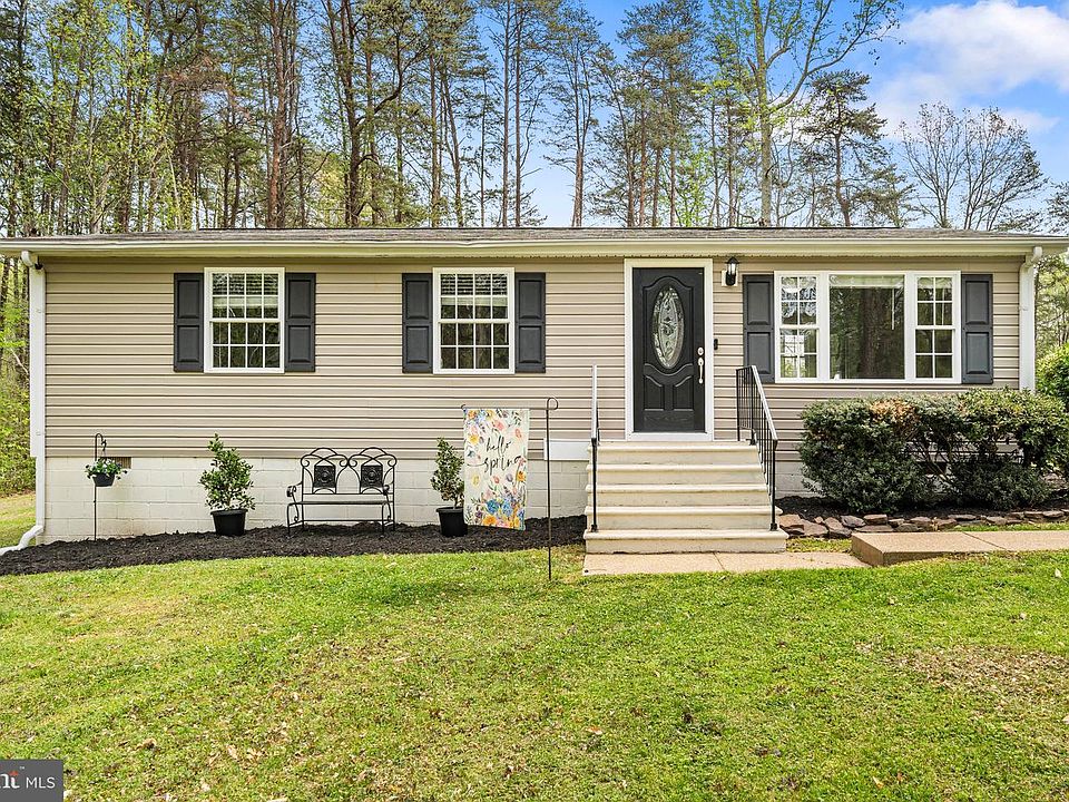 1st image of 10400 Landon Ln