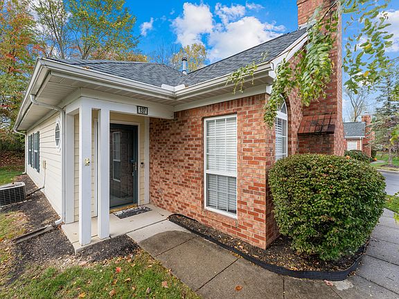 2nd image of 137 Glade Springs Dr