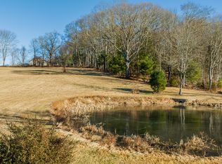 211 Covell Rd, Pomfret Center, CT 06259