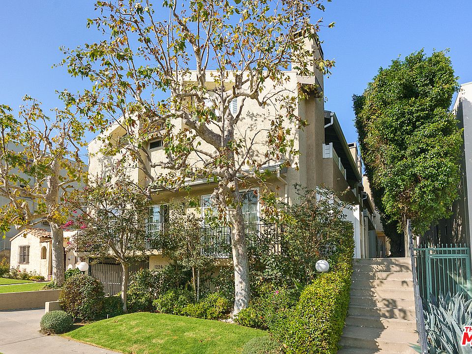 1st image of 1224 S Saltair Ave APT 4