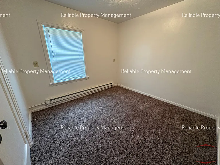 525 Walnut St #18 — Photo 4