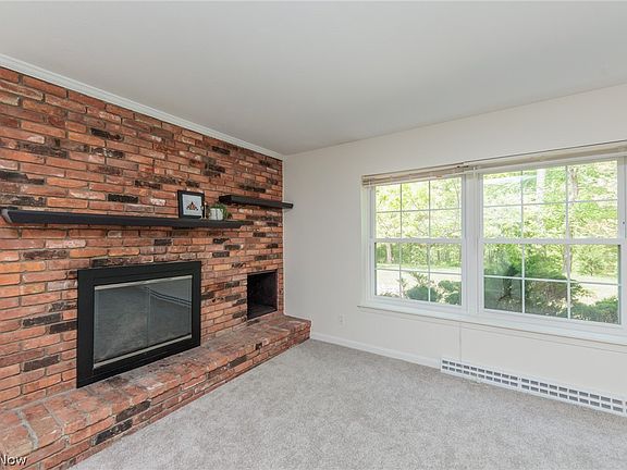 5th image of 6920 Carriage Hill Dr APT 103