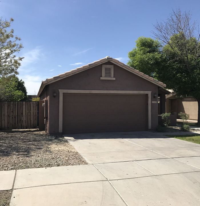 1st image of 8209 W Hammond Ln