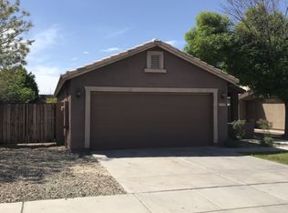 8209 W Hammond Ln, Phoenix, AZ 85043