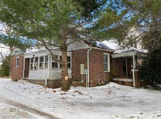 5111 Claire Mont Dr, Browns Summit, NC 27214