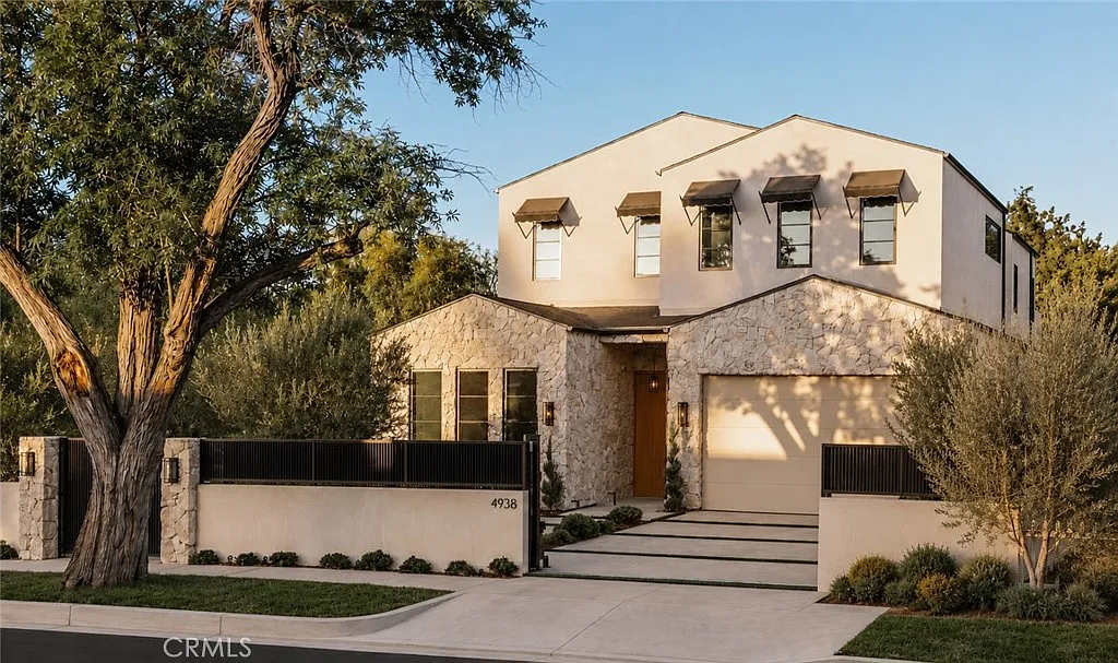 5 bed, 5.5 bath, 4323 sqft, $22,000 — Photo 1