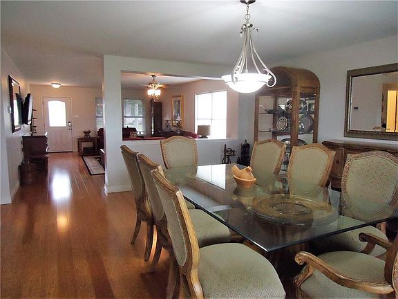 4th image of 2610 Highland Park Ave