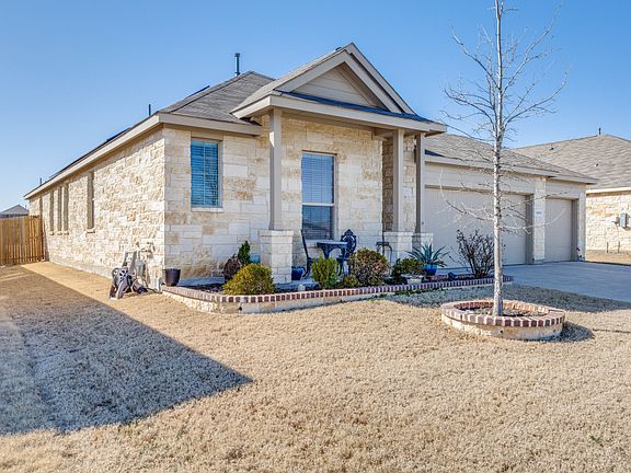 4th image of 14717 Little Water Dr