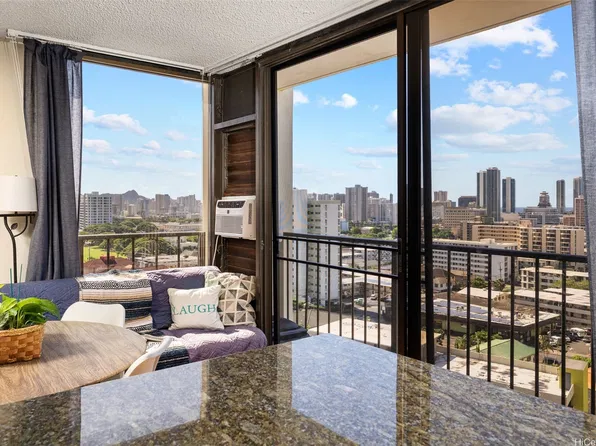 1630 Liholiho St APT 1201, Honolulu, HI 96822